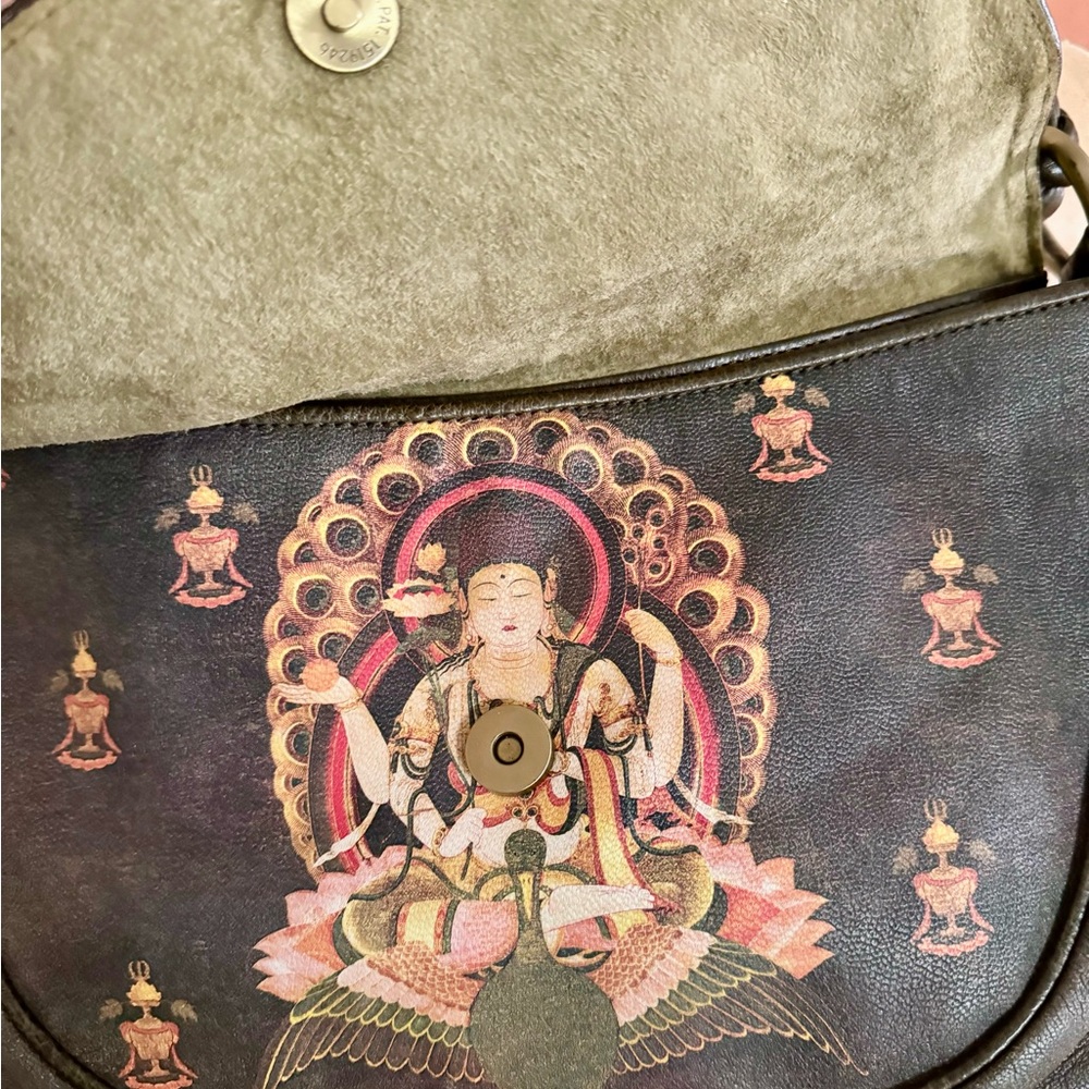 Fabulous ICON Los Angeles, Buddah purse w/ dust bag Snazzy Zen, Boho, Ca. Style - Picture 4 of 12